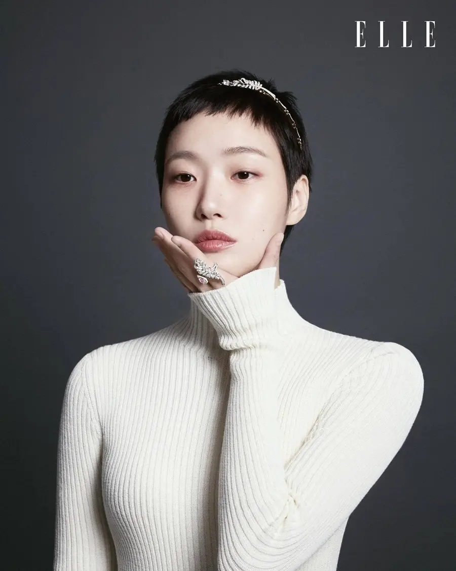 Kim Go Eun @ ELLE Hong Kong January 2025