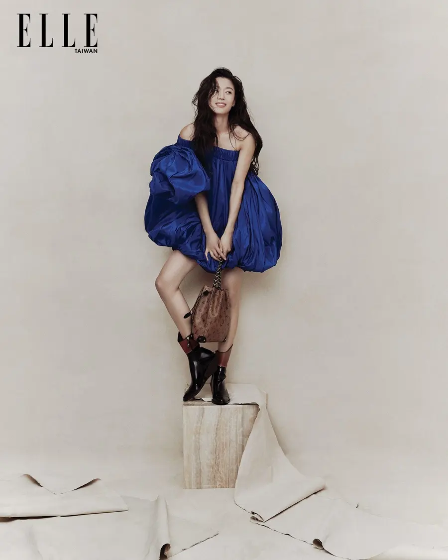 Jun Ji Hyun @ ELLE Taiwan January 2025