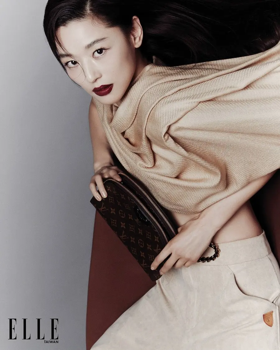 Jun Ji Hyun @ ELLE Taiwan January 2025