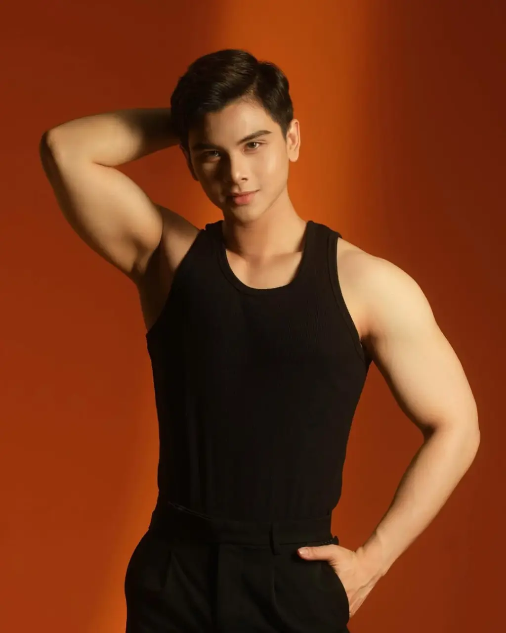 Cute Guy : Hồng Hà Nguyễn