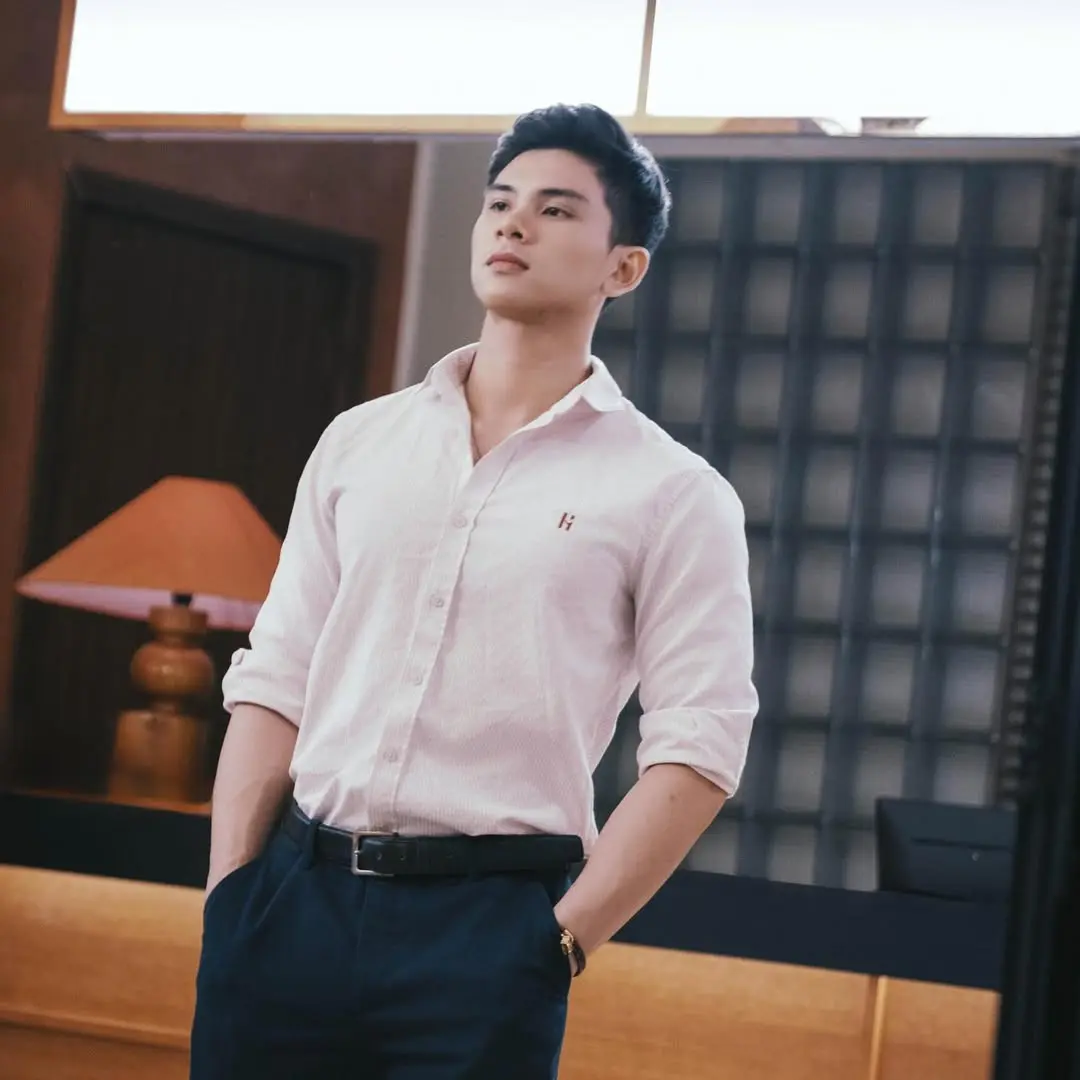 Cute Guy : Hồng Hà Nguyễn