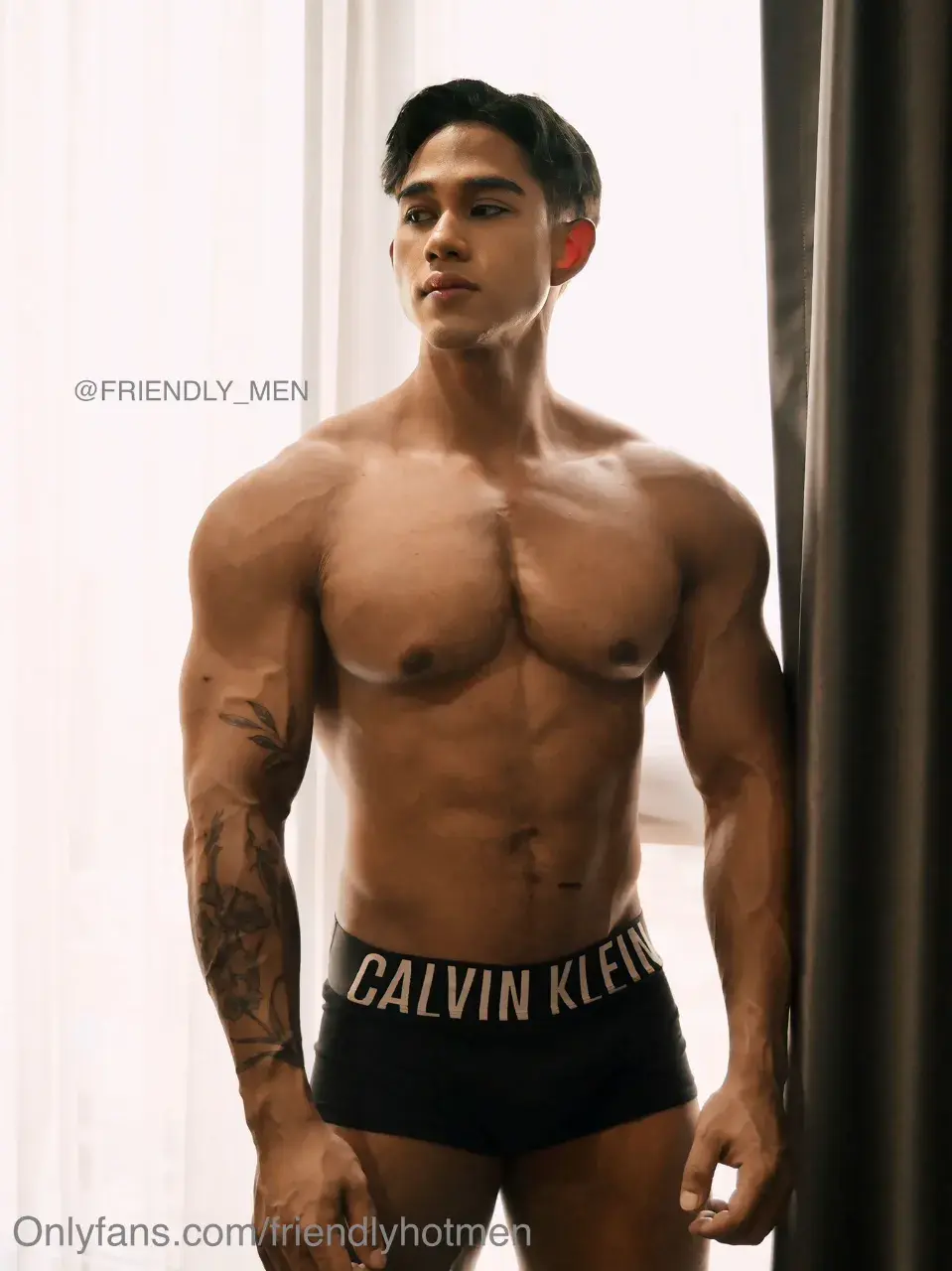 รวมหนุ่ม ค่าย studio IG friendly_men