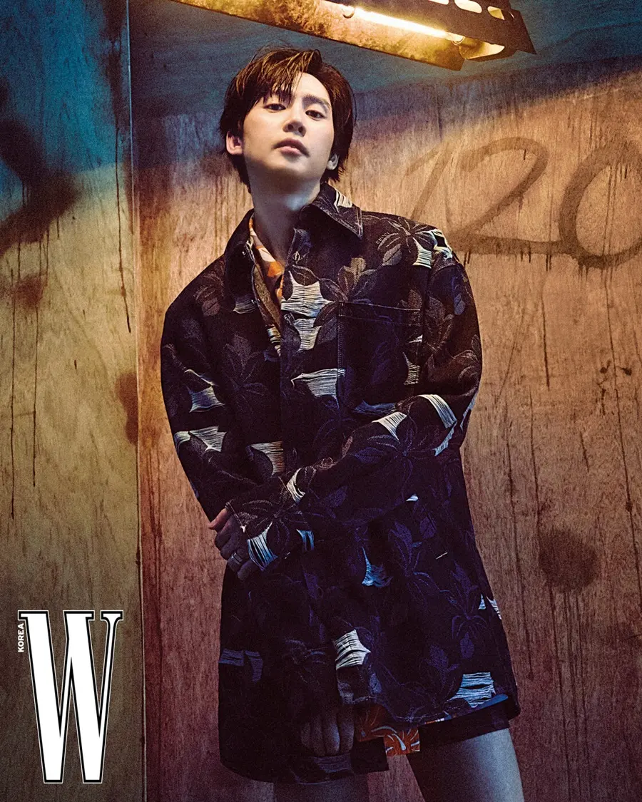 Park Sung Hoon @ W Korea February 2025