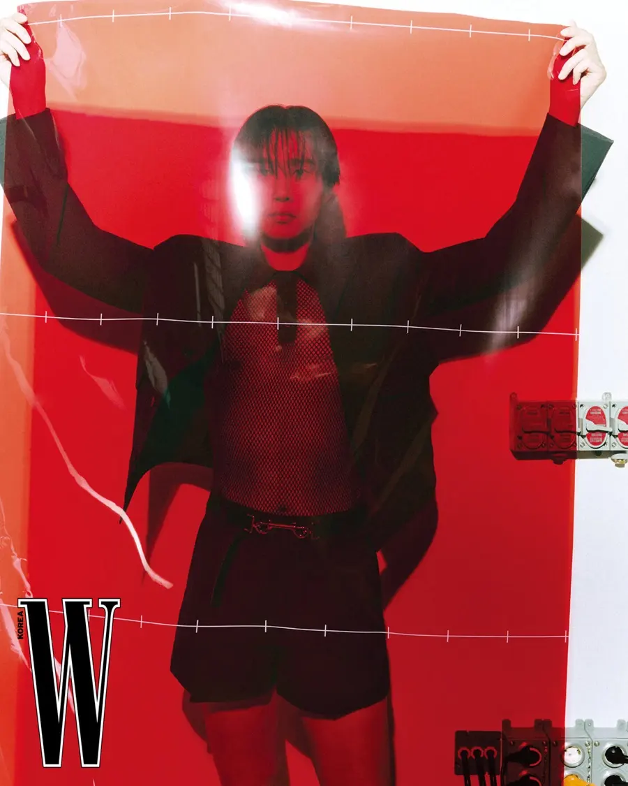 Park Sung Hoon @ W Korea February 2025