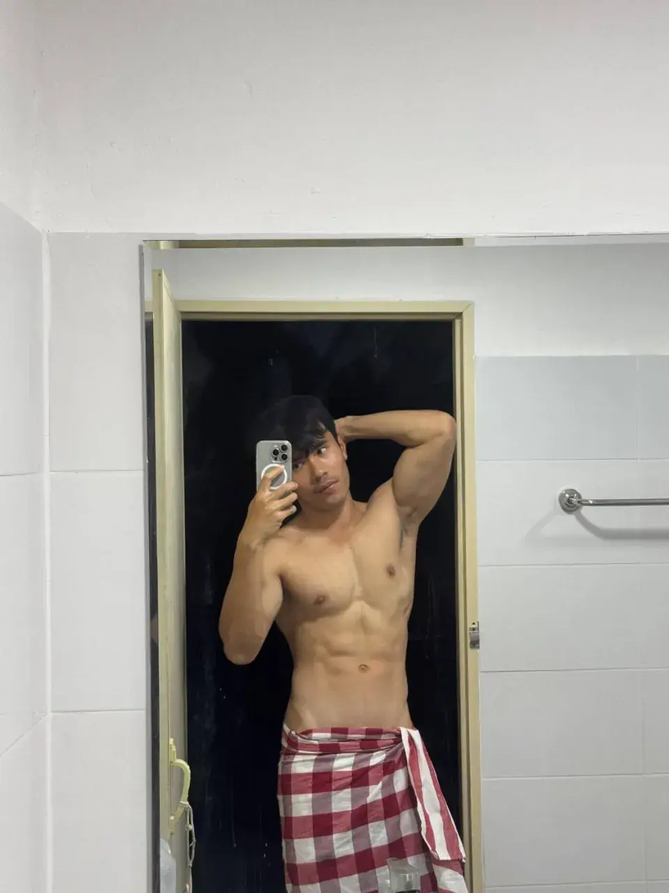 พลังใคร่....อวยคม