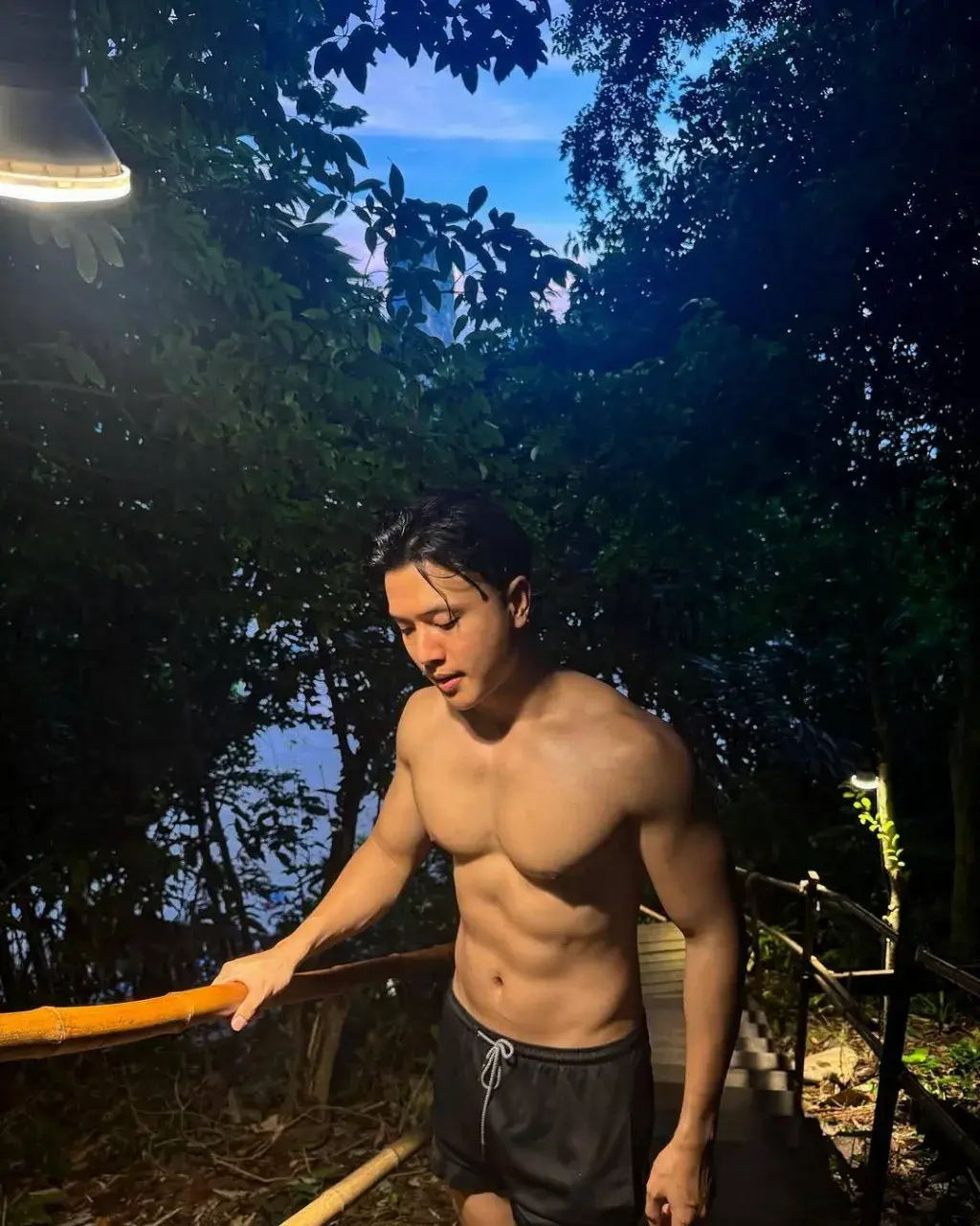 เห็นแล้วลิ้นสั่นระริก