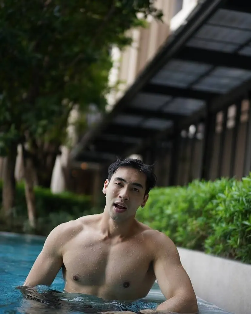 แพล๊บๆกับหญ้าอ่อน