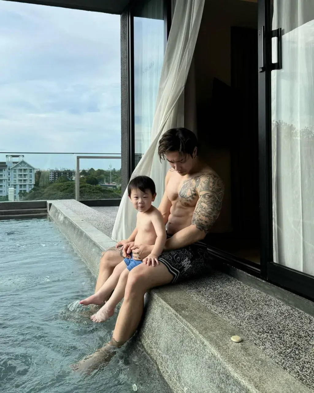 ที่รักผมหิววว