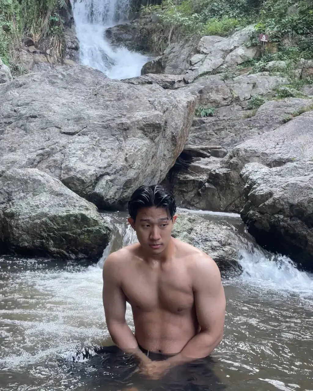 กรุบกรอบเคี้ยวเพลิน