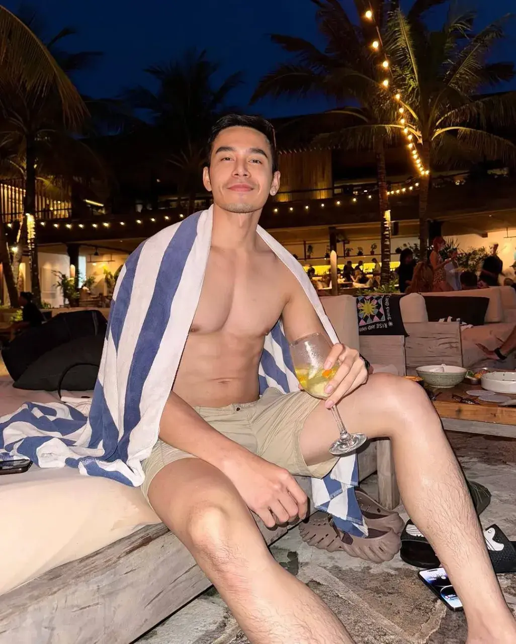 กรุบกรอบเคี้ยวเพลิน