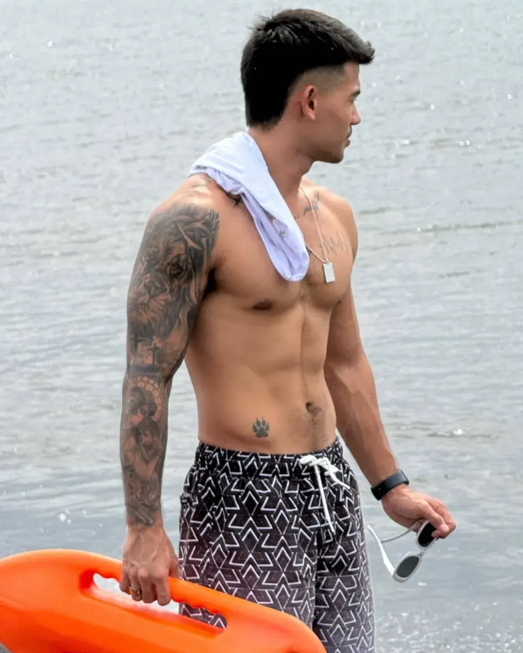 แพ้ทางแบบนี้ยอมเธอแล้ววว