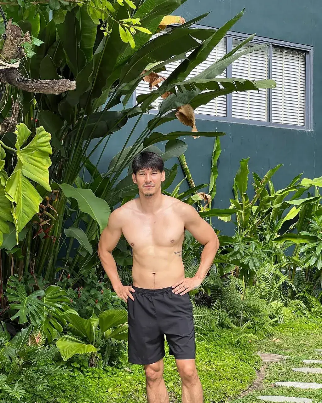 คลังเก็บน้ำผู้