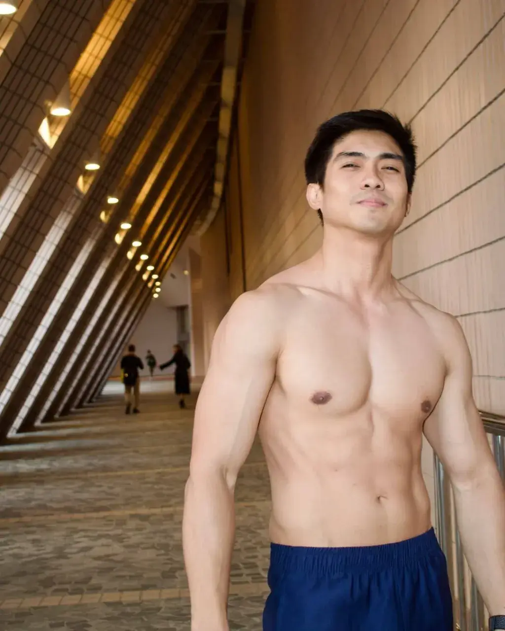 คลังเก็บน้ำผู้