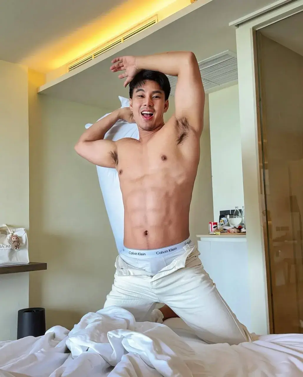 ไม่ไหวก็จะเลีย