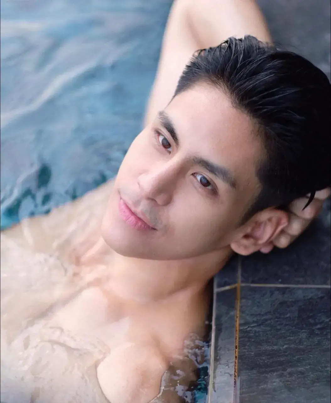 คุณพ่อยังแซ่บบบ