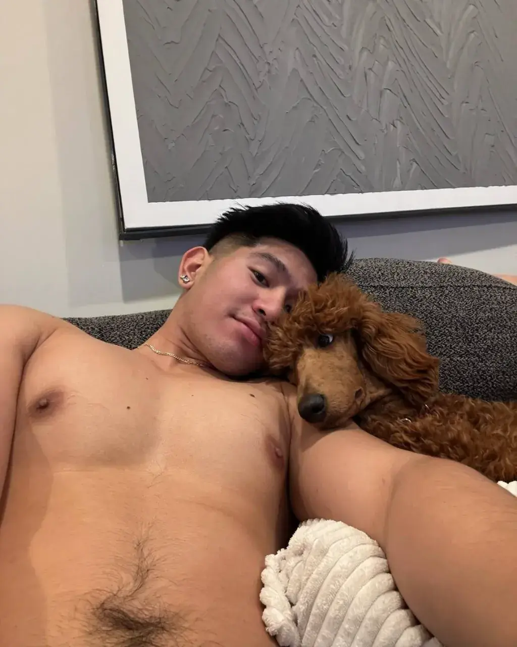 เยิ้มและแฉ่ะ