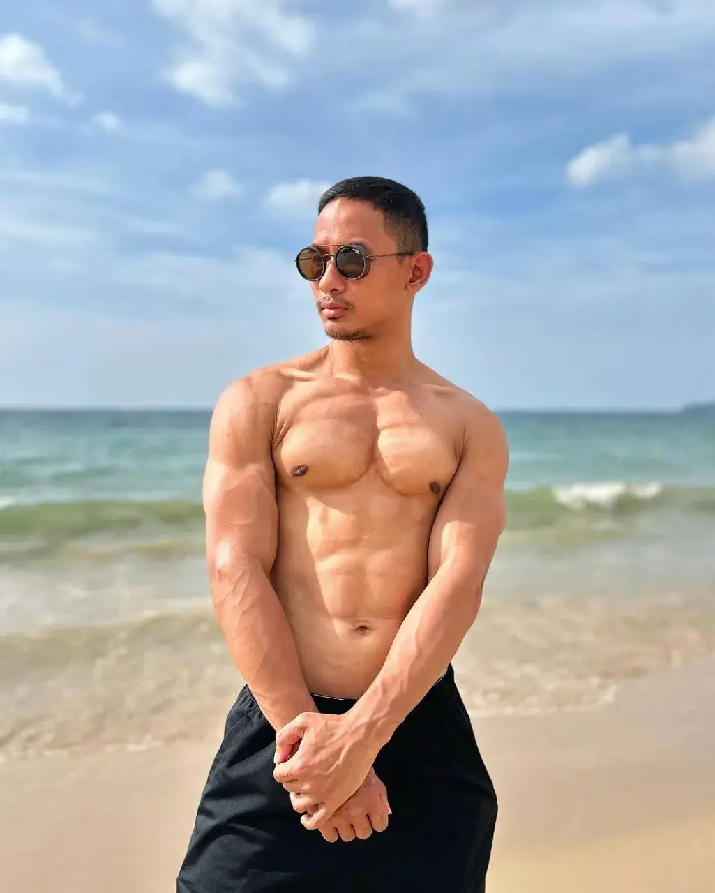 แน่นจนอยาก**อวยคม