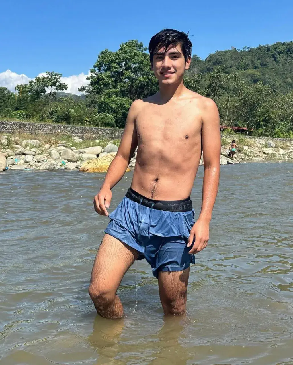 เสวขนอุยหญ้าอ่อน