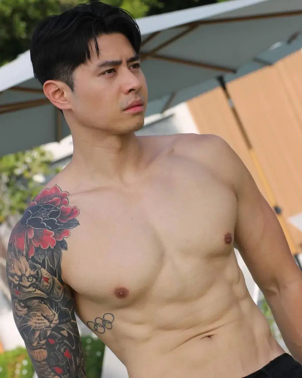 ดูดรูดอม