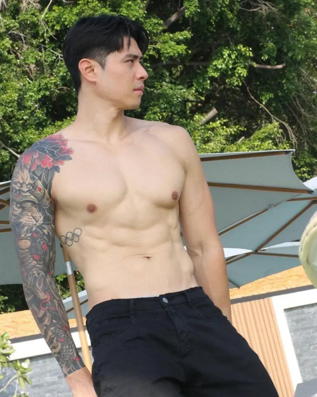 ดูดรูดอม