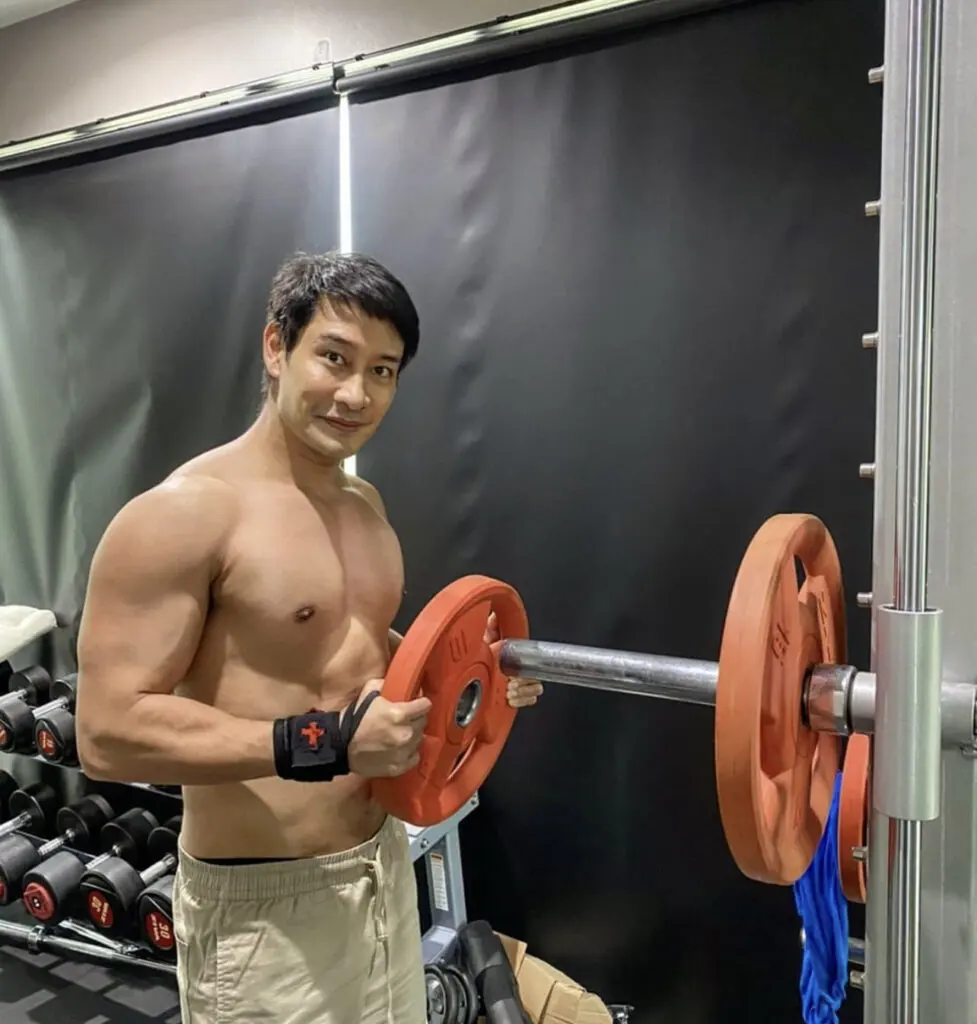 กล้ามนมน่ากัด