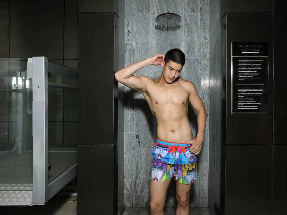 คนดังช่างถอด