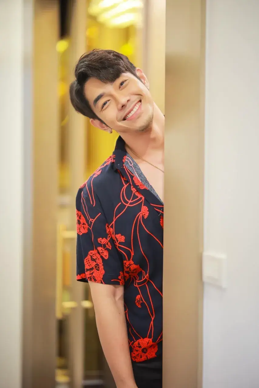 ยิ่งซูมยิ่งเสว