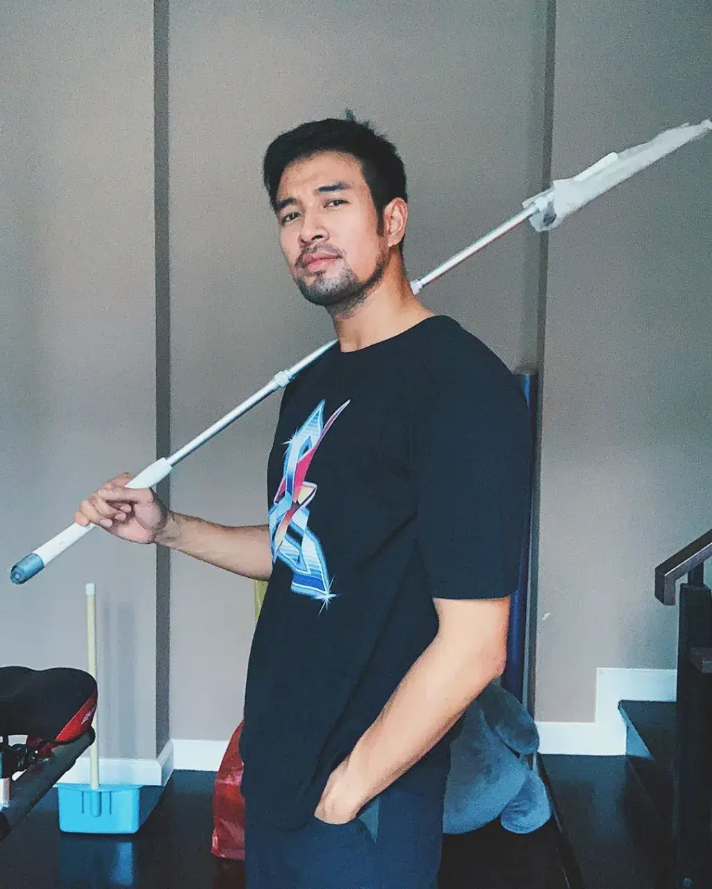 เสวหนวด หวดทีครับเฮีย