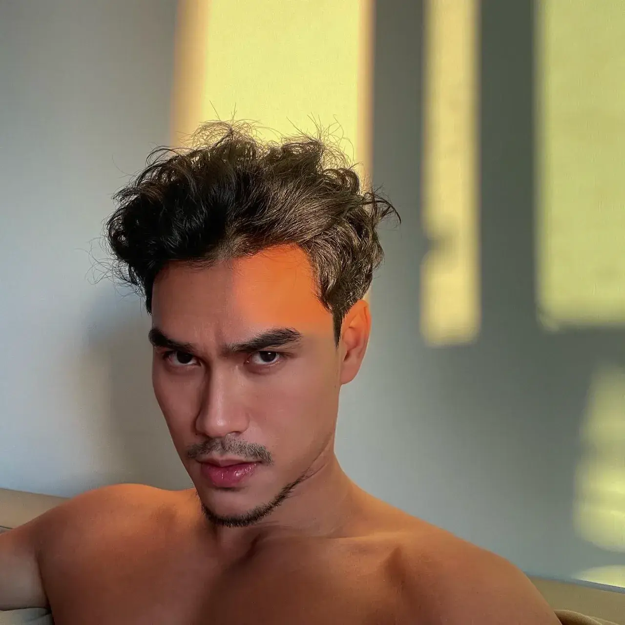 ซูมหน้าล่าสวาท