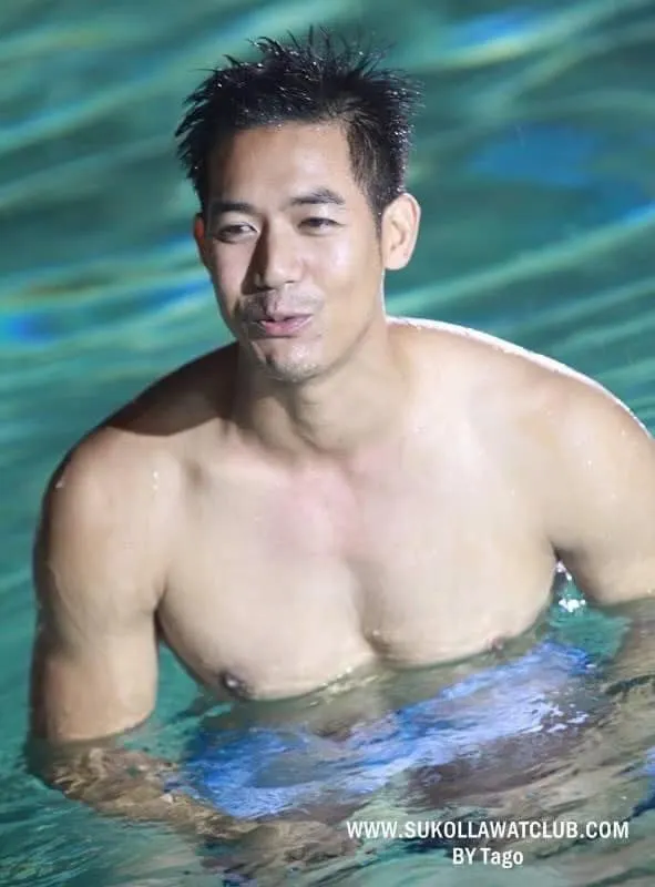 ซูมหน้าล่าสวาท