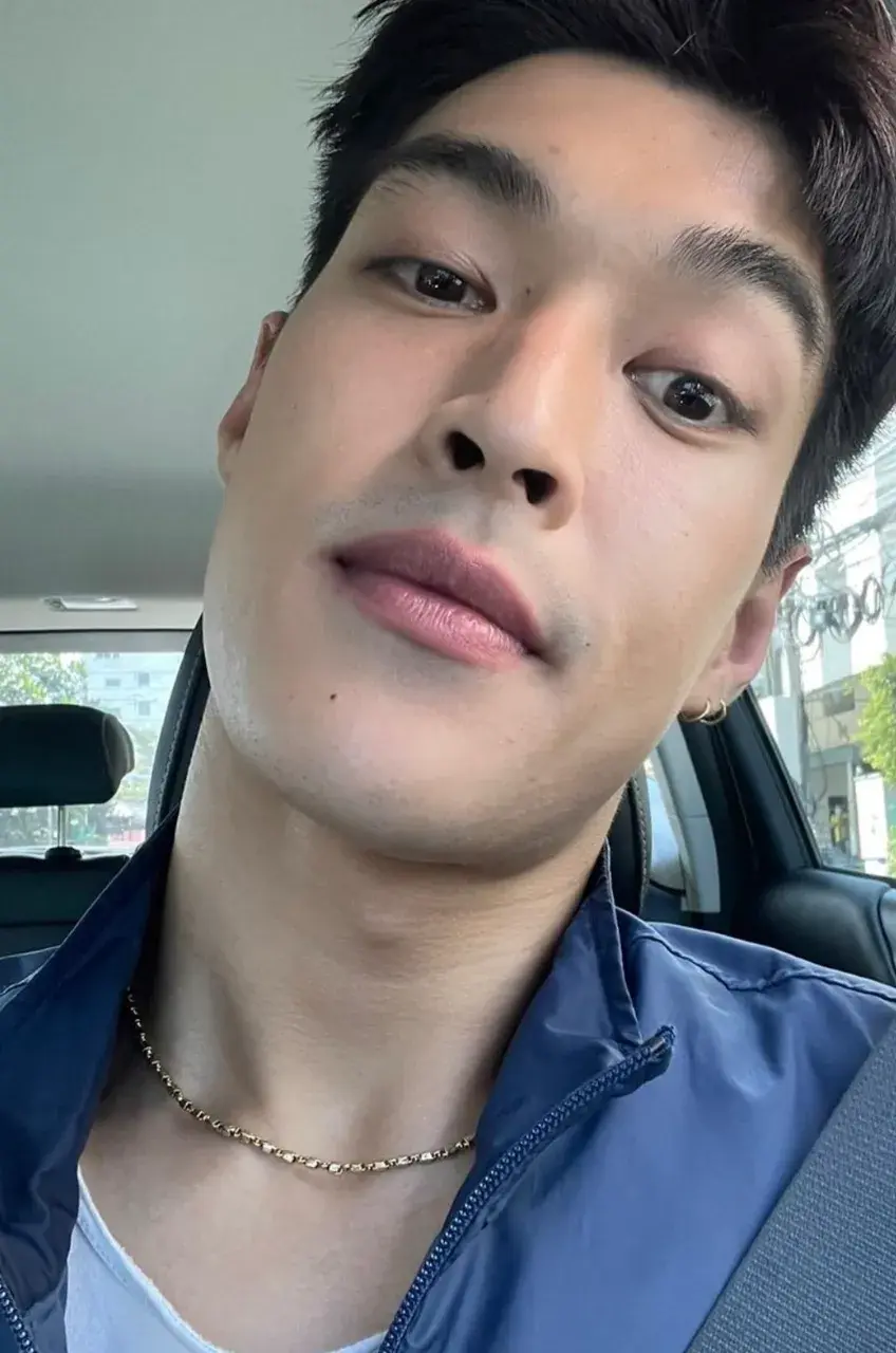 ซูมหน้าล่าสวาท