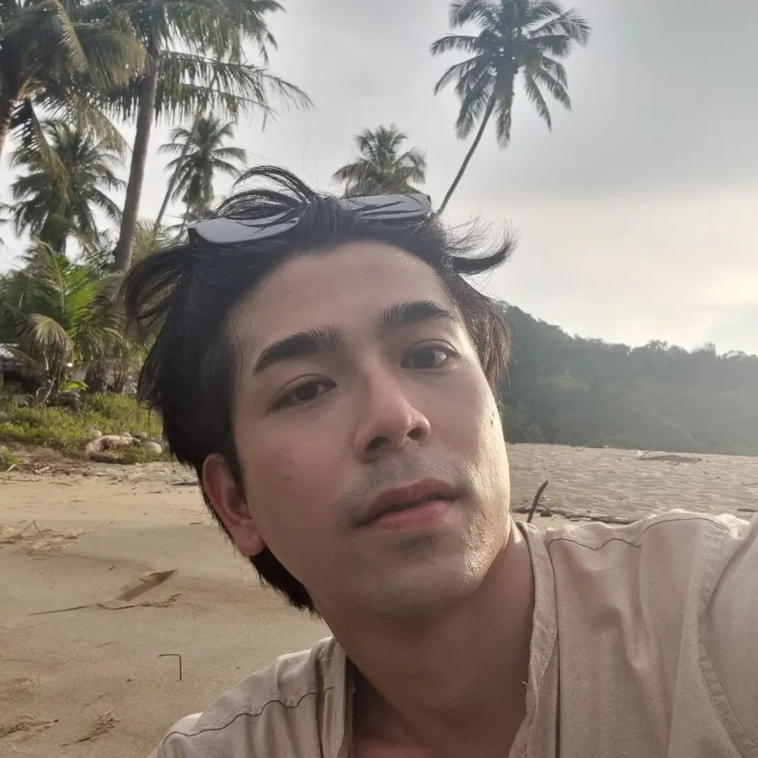 ซูมหน้าล่าสวาท