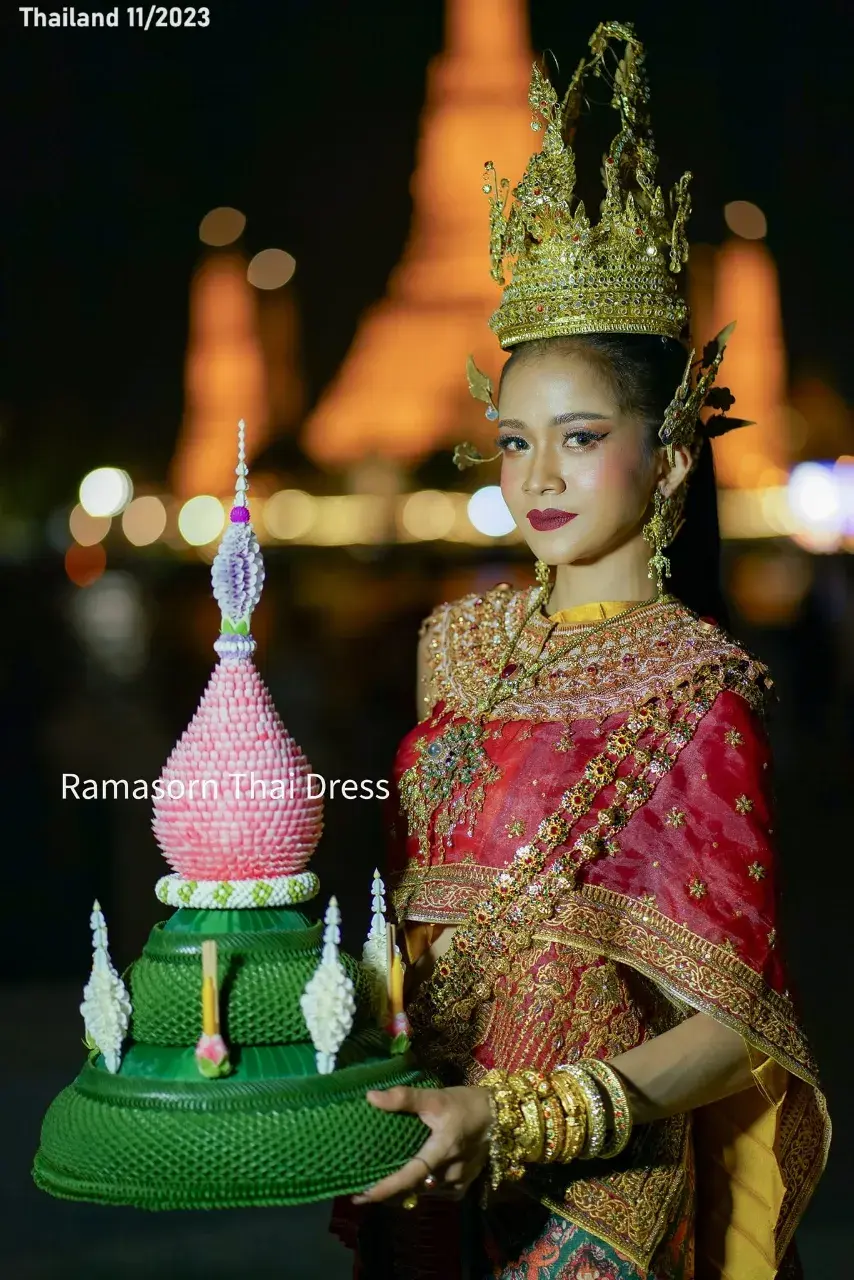 Loy Krathong Festival 🇹🇭