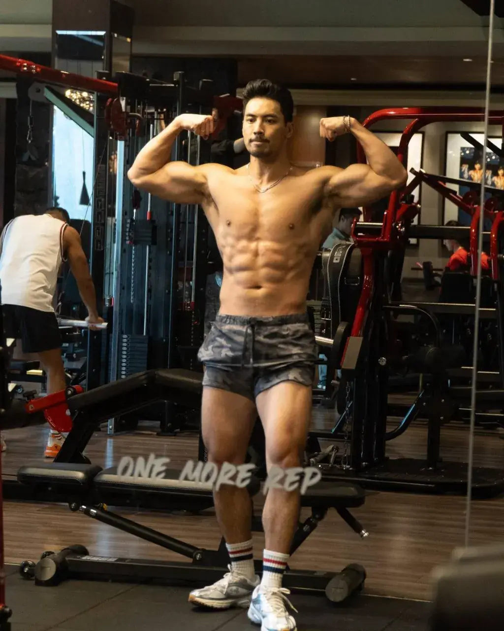 เก็บรักเข้าคลัง