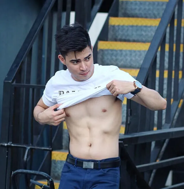 Philippine Commercial Model : Rollo Espinos