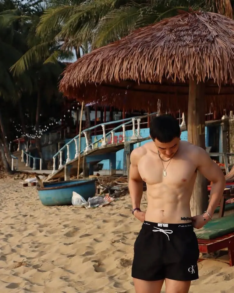 แก๊ป จักริน กับพ้องเพื่อน