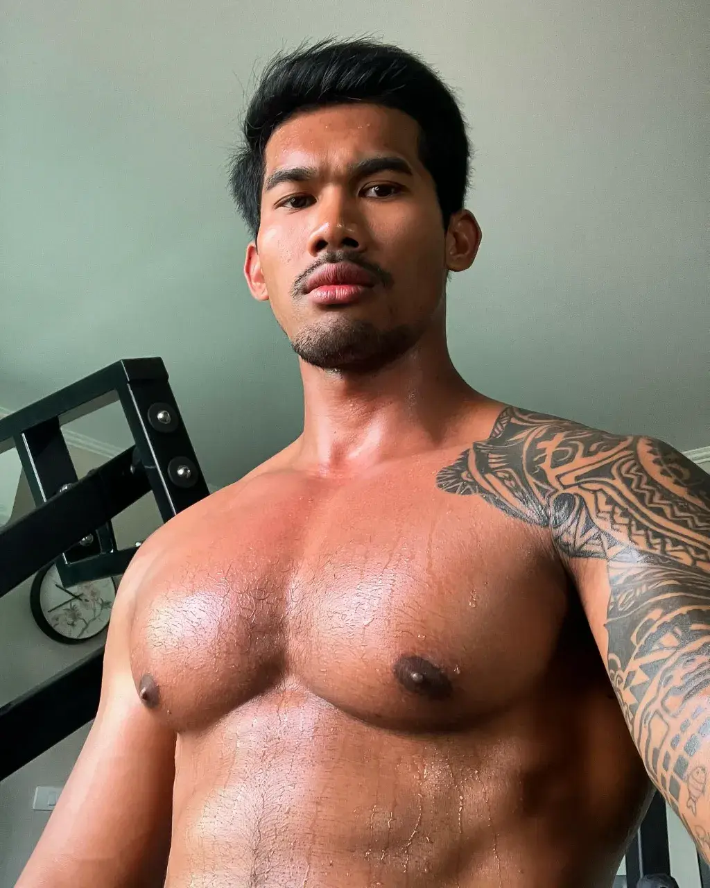 ก็นะขออม