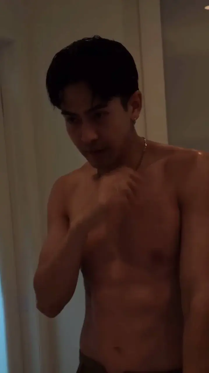 ไม่มากไม่น้อย