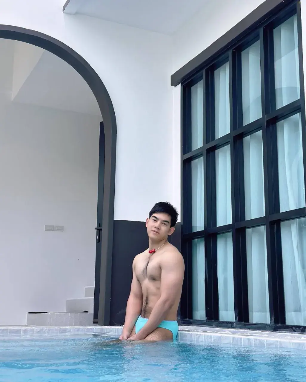 ไม่มากไม่น้อย