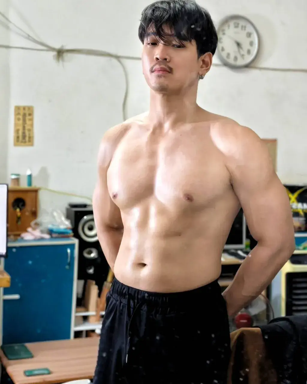 พลังน้ำรัก