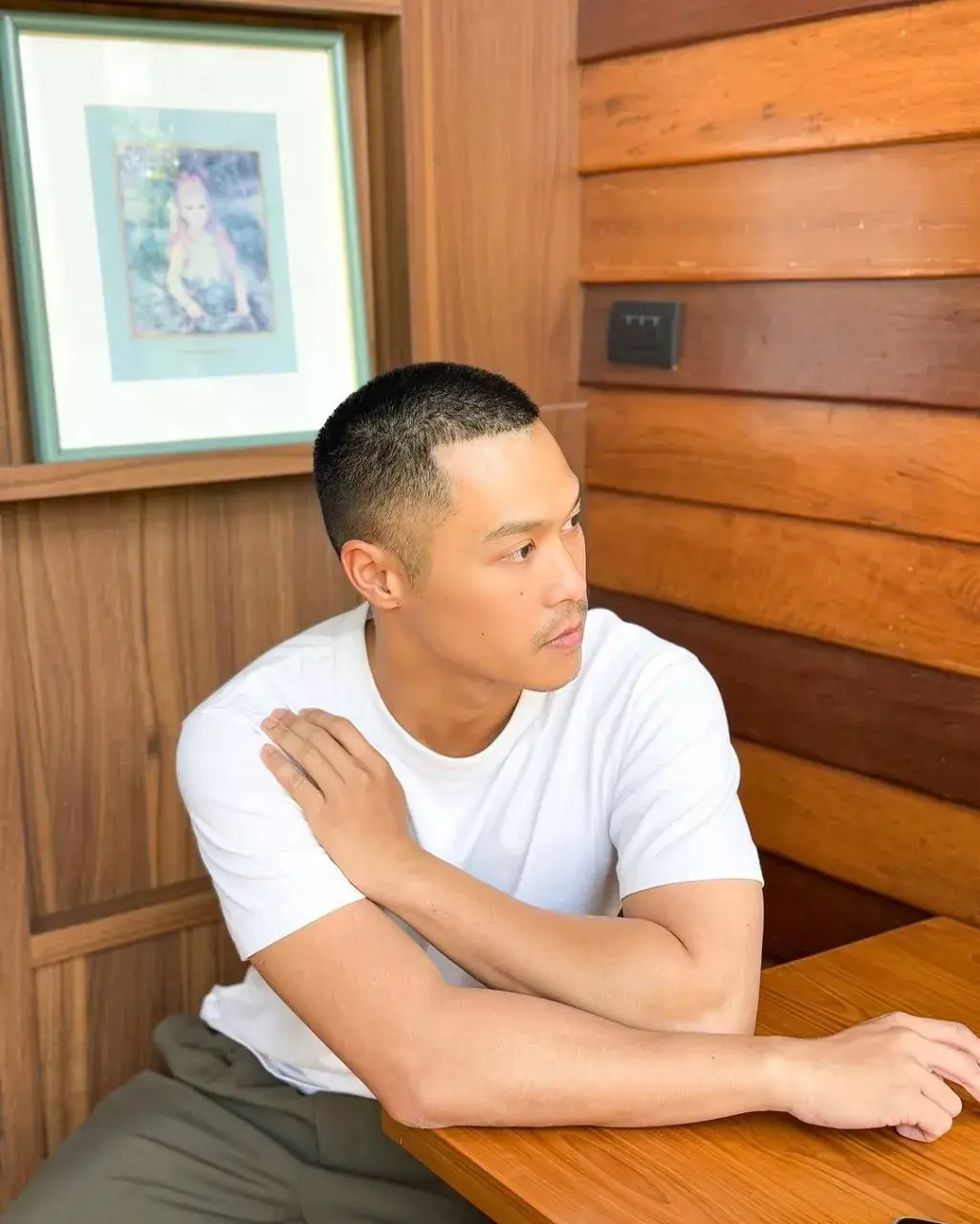 ยอมโดนแทง