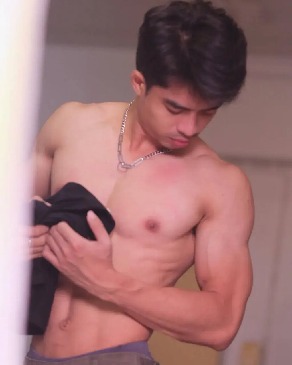 ลีลาน่าลอง อวยคม