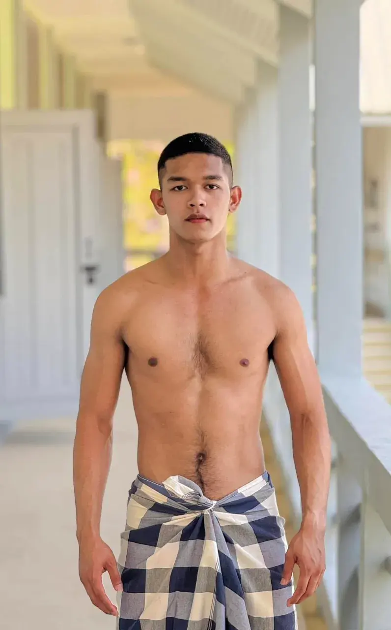 ลีลาน่าลอง อวยคม