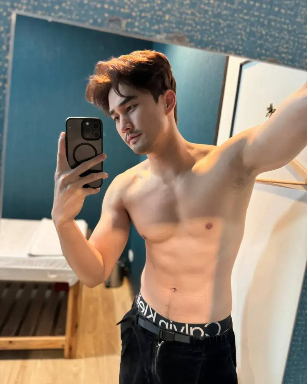 ยอมฉีกเลย