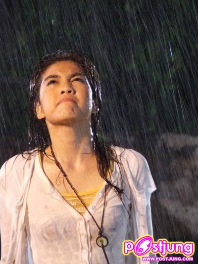 พี่พั้นซ์กลางสายฝน