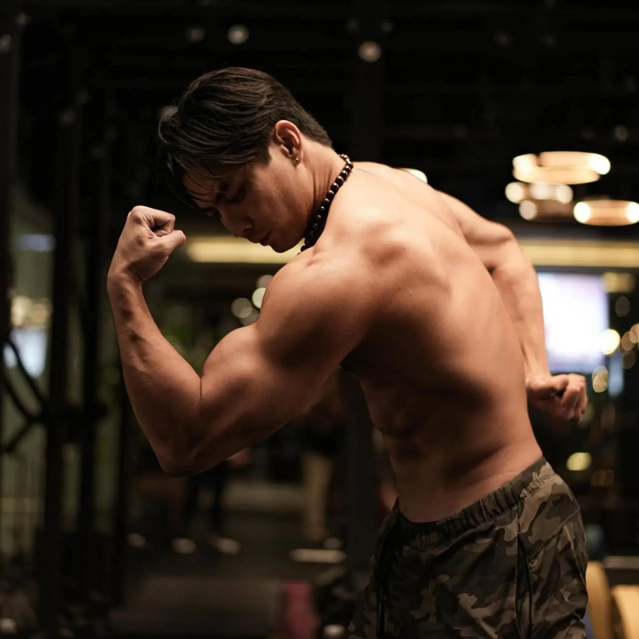 พ่อโยชิสตั๊นที่หล่อล่ำที่สุด