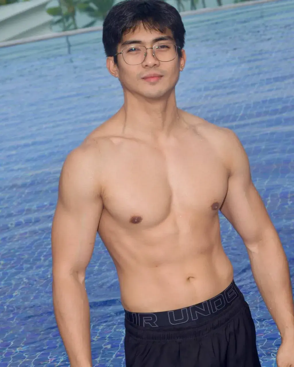 สักดอกใหญ่ๆมั้ยล่ะ