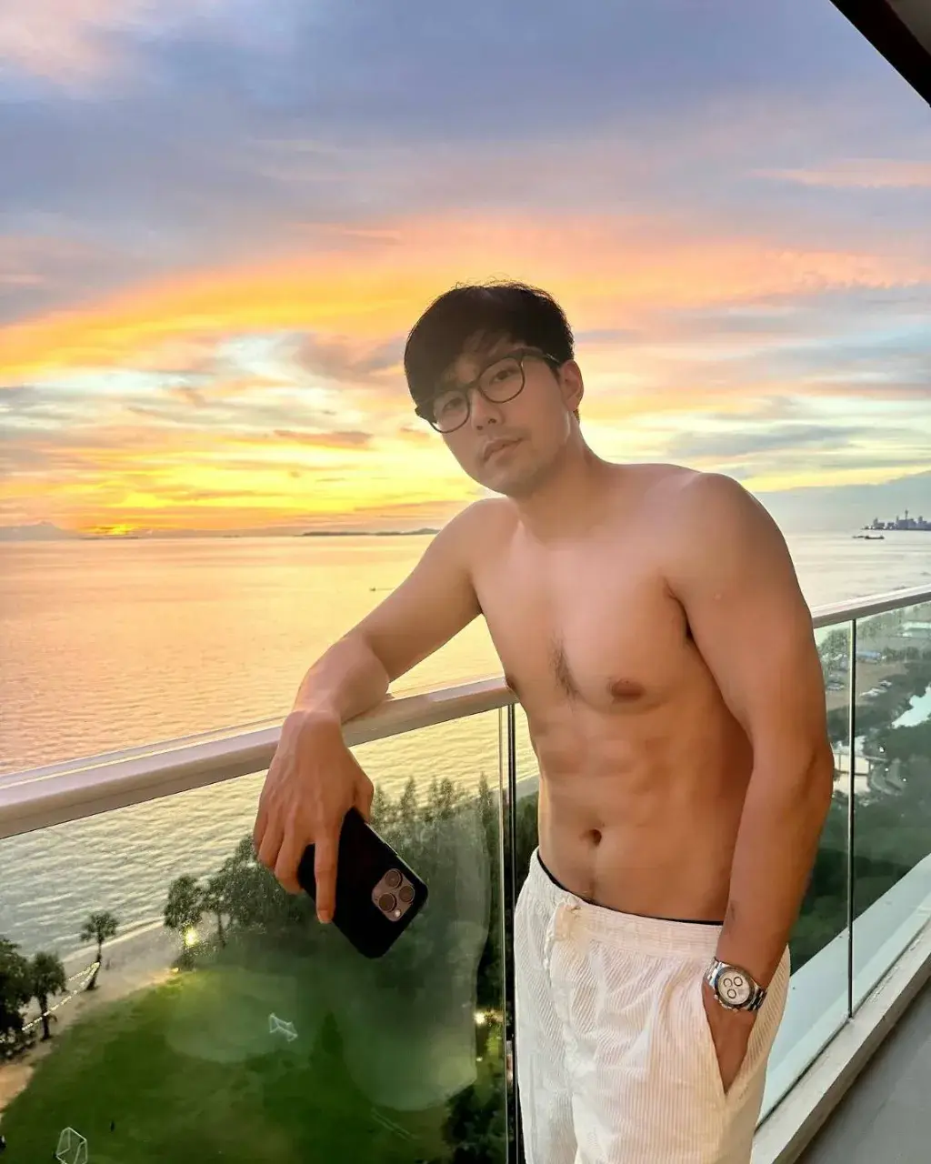 กระแทกมาเลยอ่าาาส์