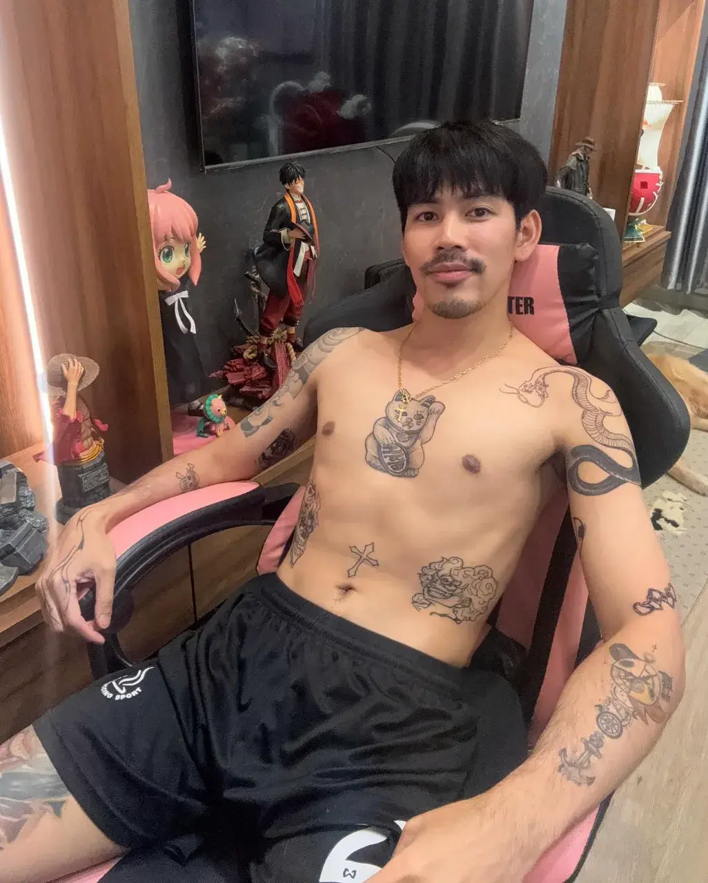 ตามเลียได้นะ