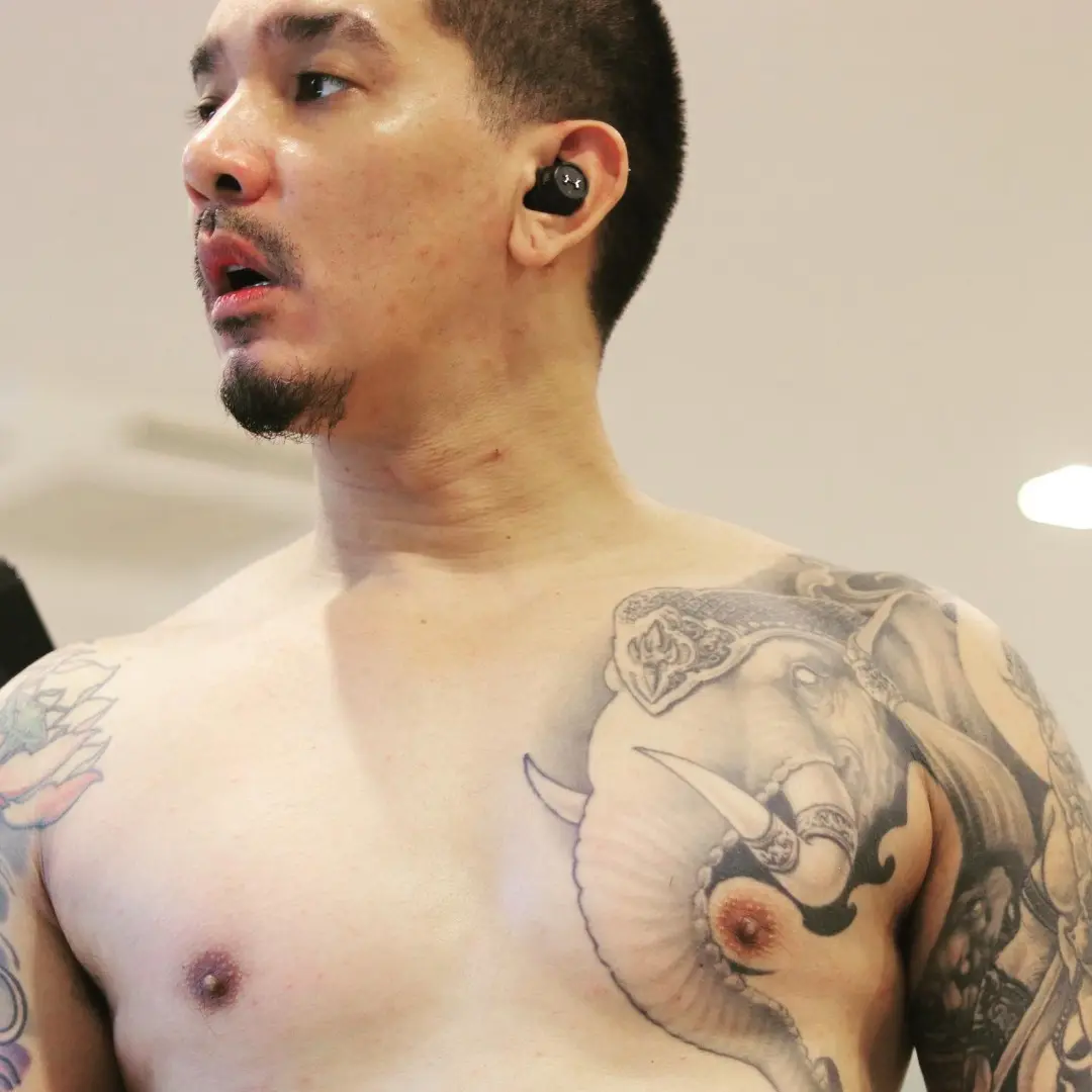 ตามเลียได้นะ